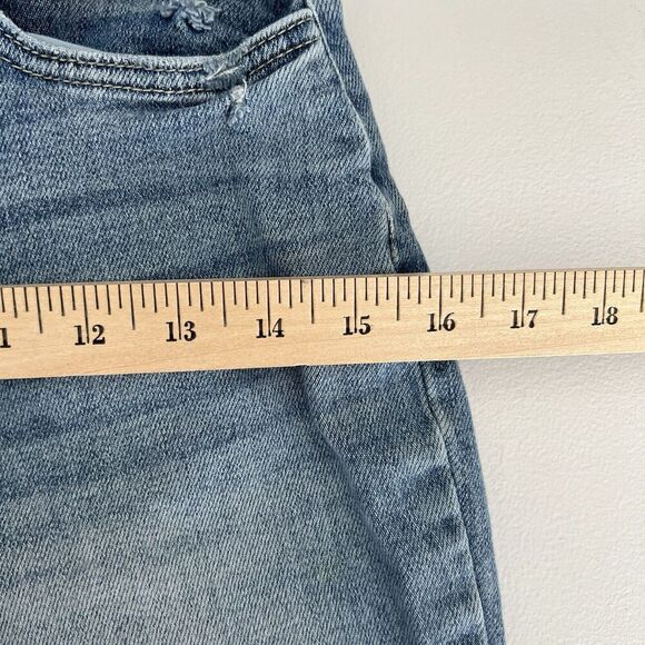 KanCan Jeans Womens Juniors 3 Denim Distressed Raw Hem Tapered Leg Medium Wash - Picture 13 of 15